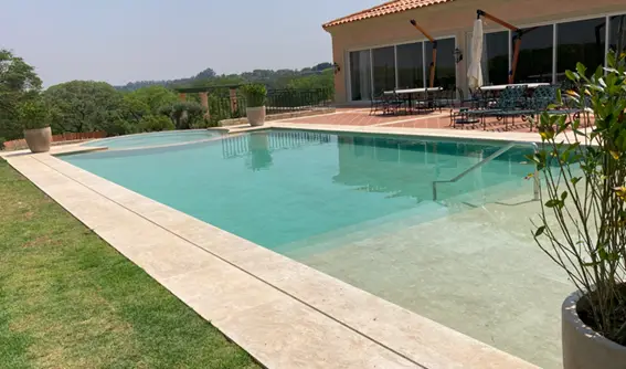 foto de piscina externa